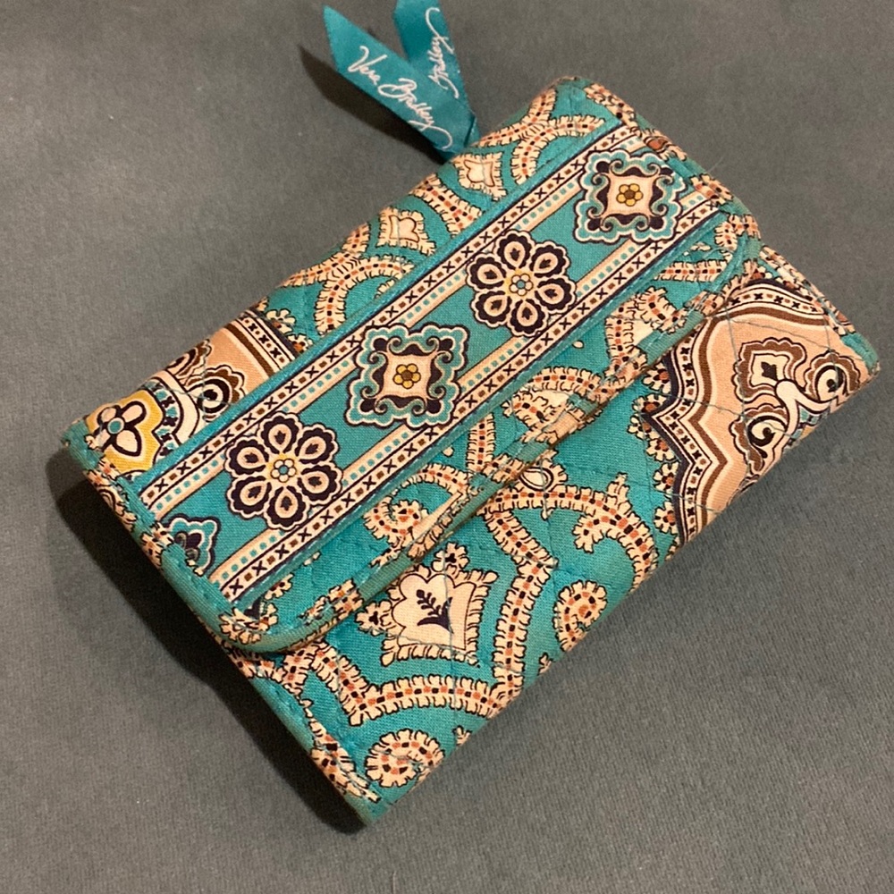 Vera Bradley wallet